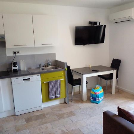 Appartement climatisé centre ville tout confort climatisé Sète Esterno foto